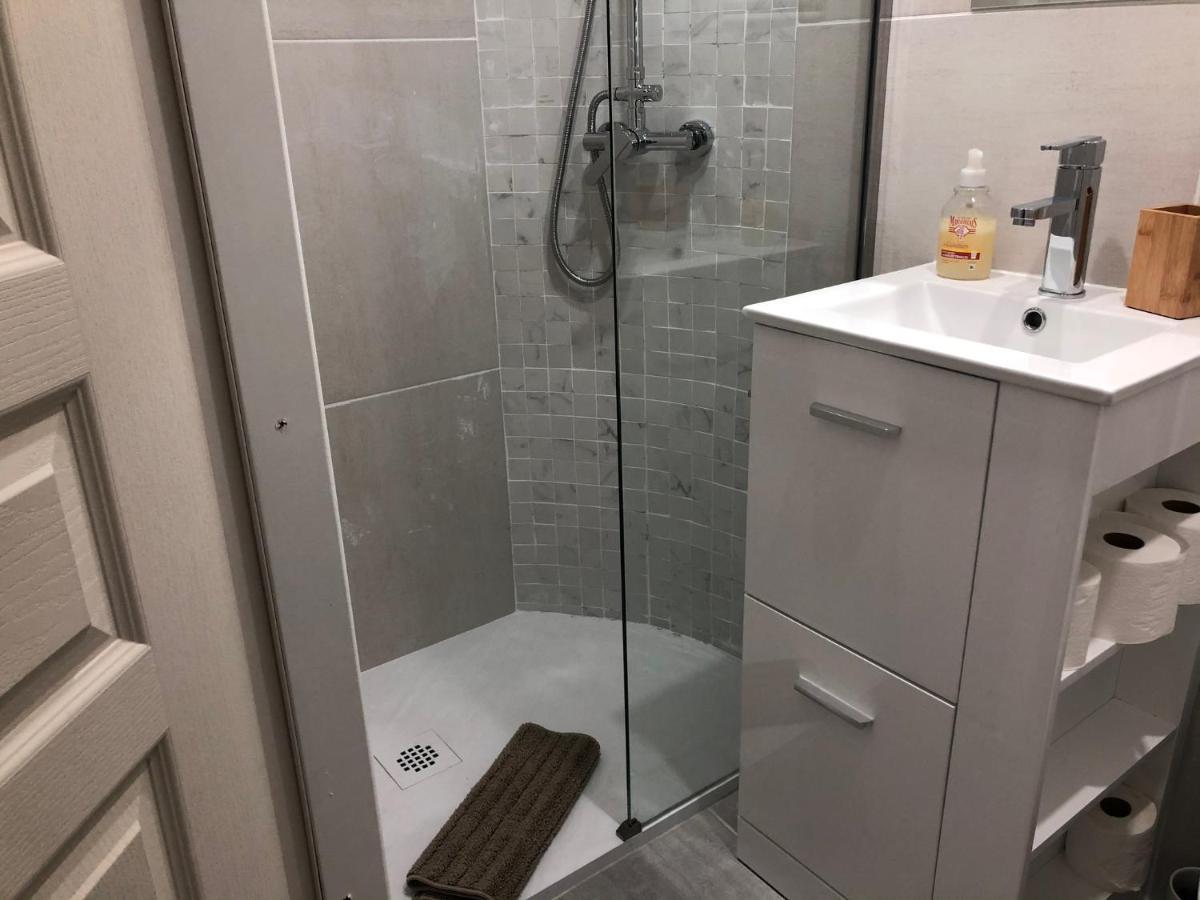 Les Olives Wifi Netflix Appart-Hotel-Provence La Fare-les-Oliviers Exterior photo